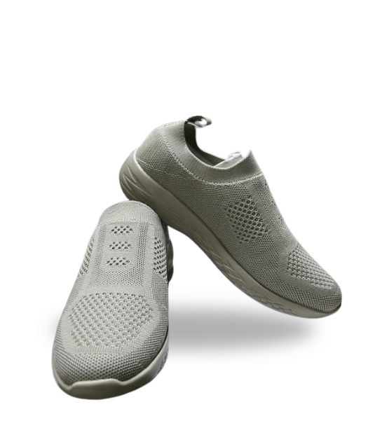 Tracer Uni Deft 11k Unisex Sneakers That Balance Form and Function