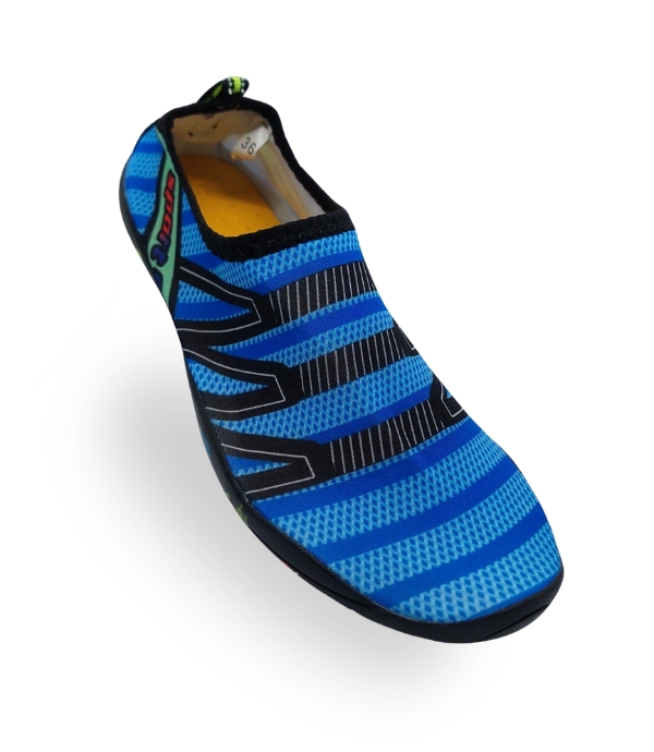 SWIMMING SHOES ROYAL BLUE 42