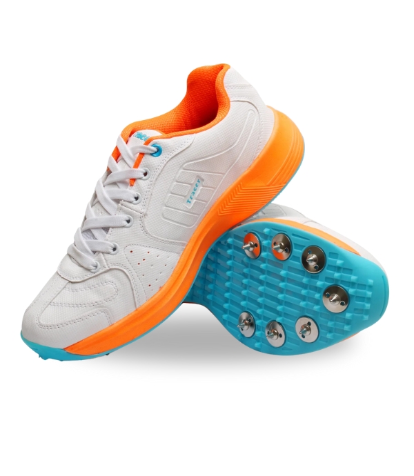 Tracer T Spinner 283 Cricket Shoes Designed for Motion and Speed