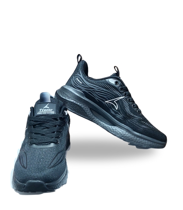 Tracer Alexa L 2601 Lightweight and Stylish Footwear for Everyday Use