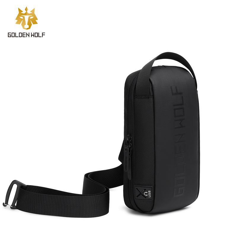 GOLDEN WOLF SMALL CHEST BAG
