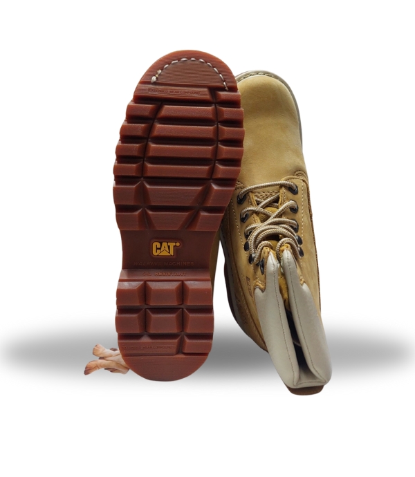 CAT BRUISER BEIGE 38